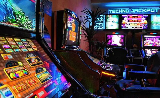 پاکستان میں Cricket Betting کا آن لائن کیسینو سیکشن کھولیں۔